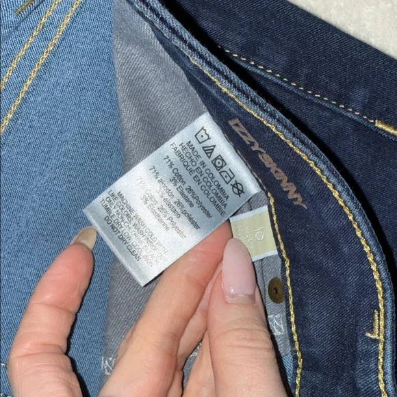 Michael Kors Women's Skinny Jeans in Dark Navy - Picture 3 of 6